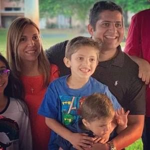 Meet your Posher, Carl